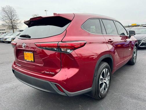 Ruby Flare Pearl 2020 Toyota Highlander XLE