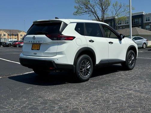 Glacier White 2025 Nissan Rogue S