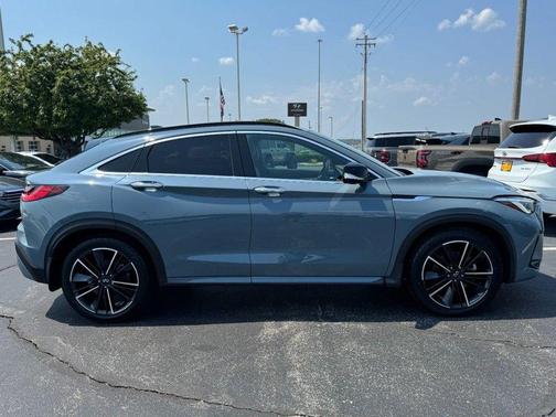 2022 INFINITI QX55 ESSENTIAL