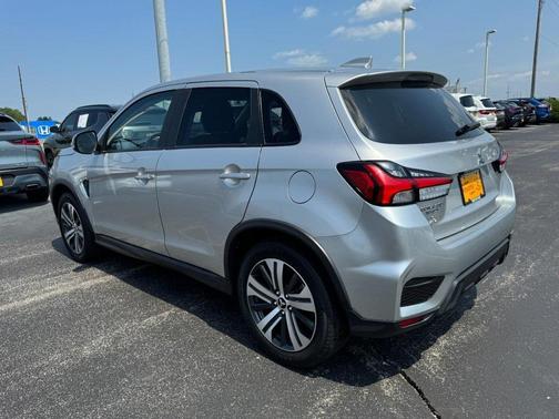 2021 Mitsubishi Outlander Sport SE
