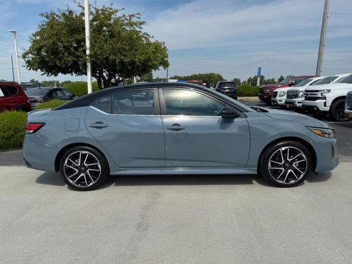 2024 Nissan Sentra SR