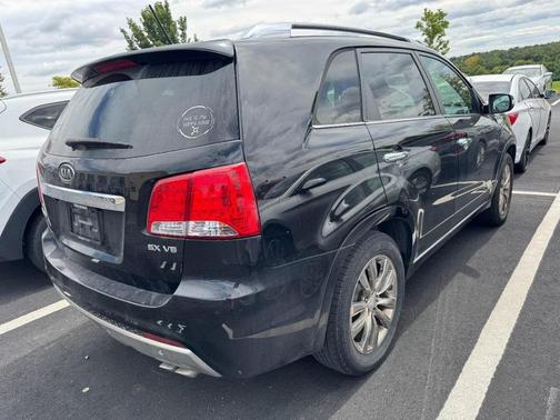 2011 Kia Sorento SX