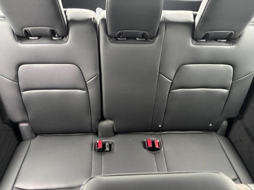 2025 Nissan Armada Platinum