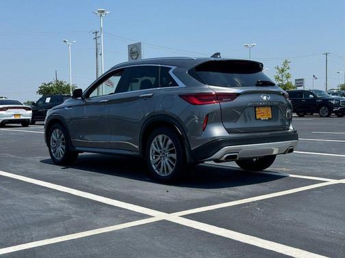 2024 INFINITI QX50 LUXE