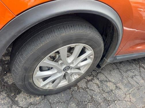 Monarch Orange Metallic 2021 Nissan Rogue Sport S