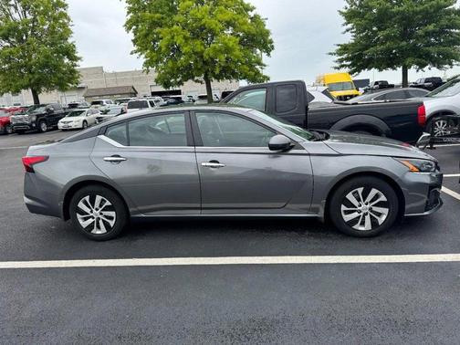 Gun Metallic 2023 Nissan Altima S FWD