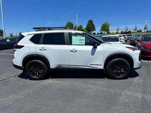 Everest White Pearl Tricoat 2026 Nissan Rogue Rock Creek