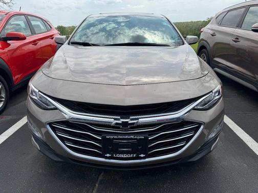 2022 Chevrolet Malibu FWD Premier