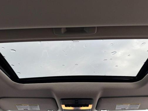 Pearl White Tricoat 2025 Nissan Altima SR FWD