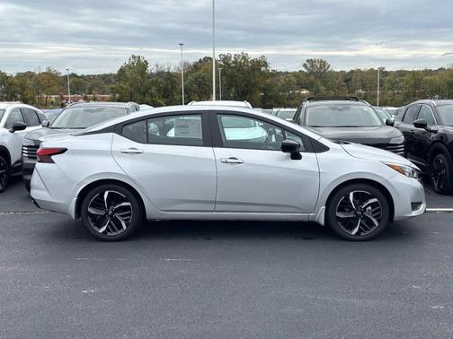 2025 Nissan Versa 1.6 S