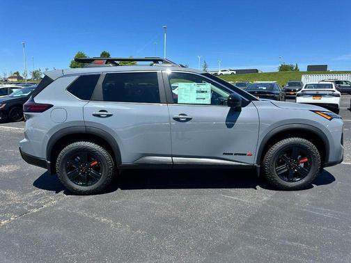Boulder Gray Pearl 2026 Nissan Rogue Rock Creek