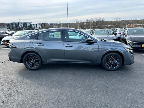 Gun Metallic 2026 Nissan Sentra SV