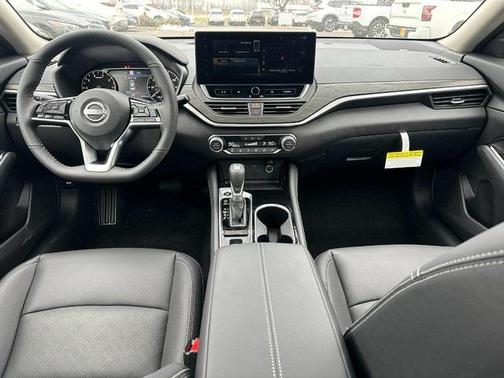 2025 Nissan Altima 2.5 SL