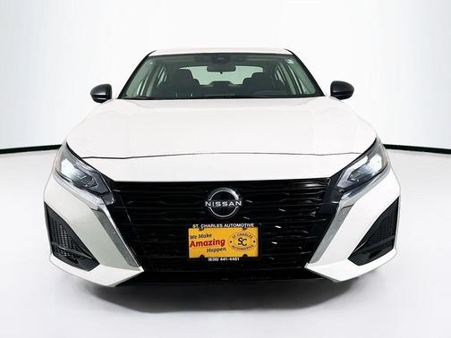 Glacier White 2025 Nissan Altima S FWD