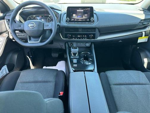 Super Black 2026 Nissan Rogue SV