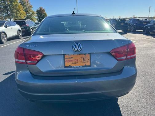 2015 Volkswagen Passat 1.8T Limited Edition