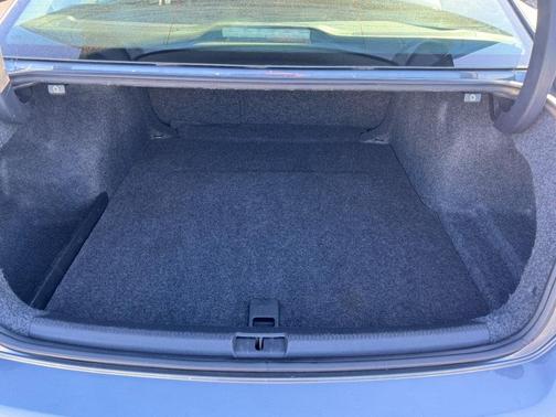 2015 Volkswagen Passat 1.8T Limited Edition