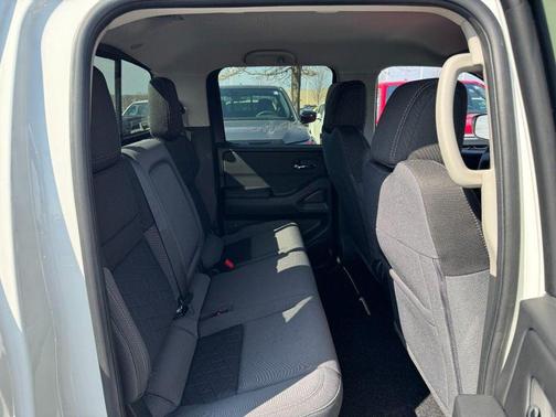 Glacier White 2025 Nissan Frontier SV