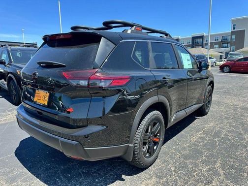 Super Black 2026 Nissan Rogue Rock Creek