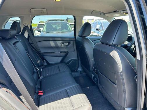 Super Black 2026 Nissan Rogue Rock Creek