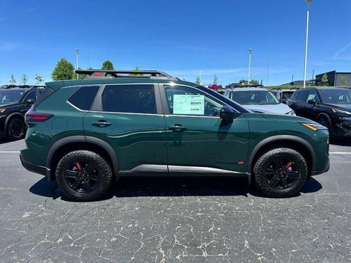 Obsidian Green 2026 Nissan Rogue Rock Creek