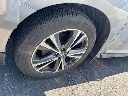 2017 Nissan Pathfinder Platinum