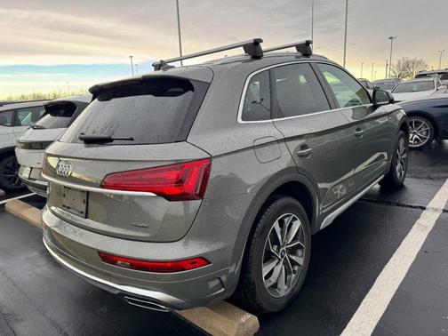 2024 Audi Q5 45 S line Premium Plus