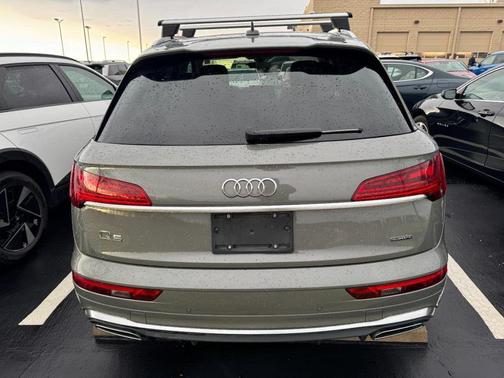 2024 Audi Q5 45 S line Premium Plus