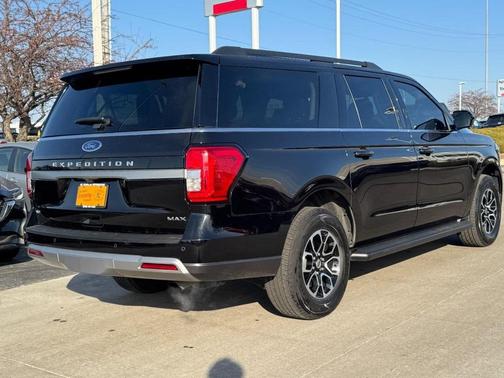 2024 Ford Expedition Max XLT