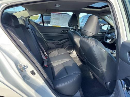 2025 Nissan Altima 2.5 SL