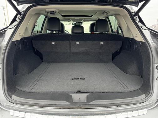 2024 Nissan Murano SL FWD