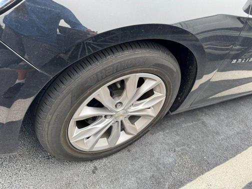 Mosaic Black Metallic 2021 Chevrolet Malibu FWD LT