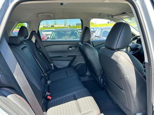 Boulder Gray Pearl 2026 Nissan Rogue Rock Creek