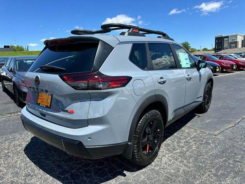 Boulder Gray Pearl 2026 Nissan Rogue Rock Creek