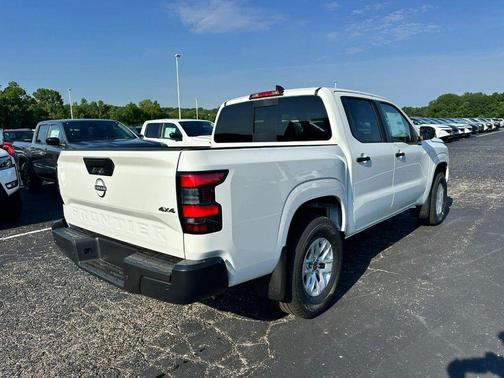 Glacier White 2026 Nissan Frontier S