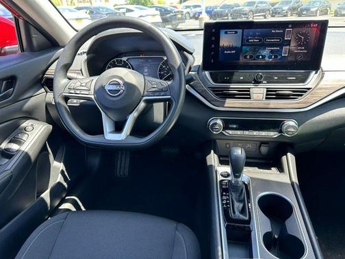 Scarlet Ember Tintcoat 2026 Nissan Altima 2.5 SV