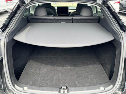 Solid Black 2024 Tesla Model Y Performance Dual Motor All-Wheel Drive