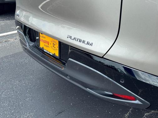 2025 Nissan Murano Platinum