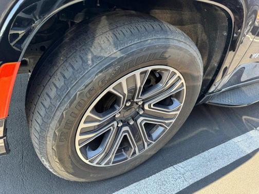 2024 Jeep Wagoneer L Series II 4x4