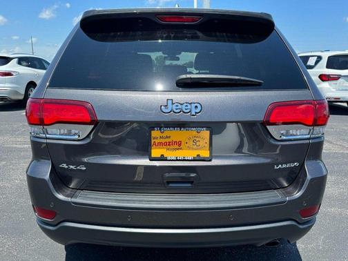 2021 Jeep Grand Cherokee Laredo