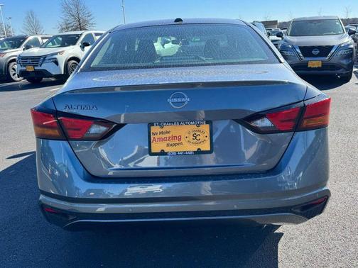 2025 Nissan Altima S FWD