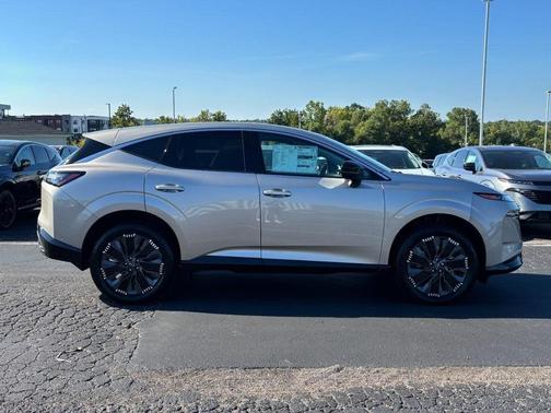 2025 Nissan Murano Platinum