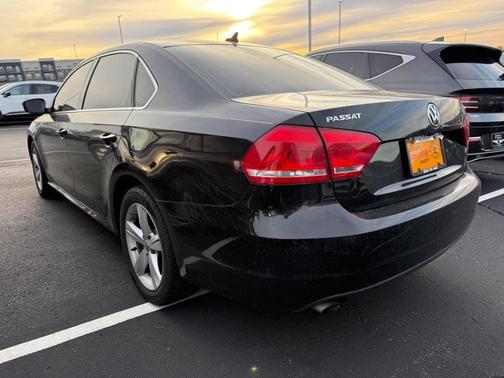 2015 Volkswagen Passat 1.8T Limited Edition