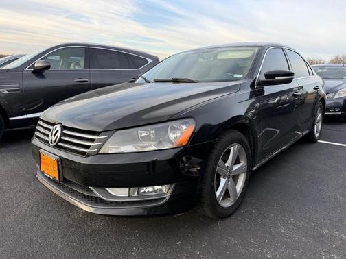 2015 Volkswagen Passat 1.8T Limited Edition