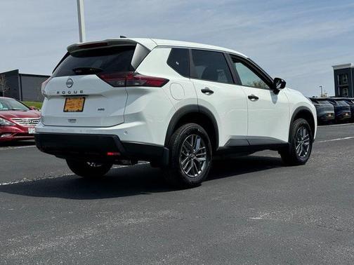 2025 Nissan Rogue S