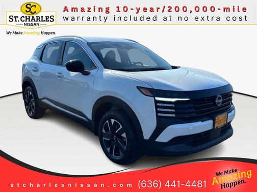 Aspen White Tricoat 2026 Nissan Kicks SV
