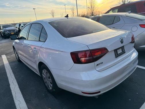 2016 Volkswagen Jetta 1.4T S w/Technology