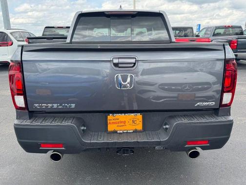 Gray 2023 Honda Ridgeline RTL