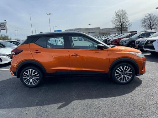 2024 Nissan Kicks SV