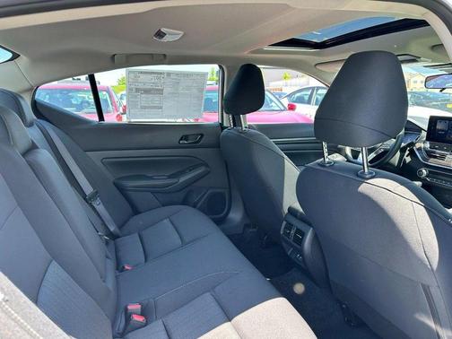 Pearl White Tricoat 2026 Nissan Altima 2.5 SV